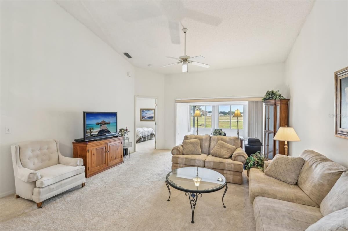 2315 NEW ORCHARD COURT — photo 5 of 57