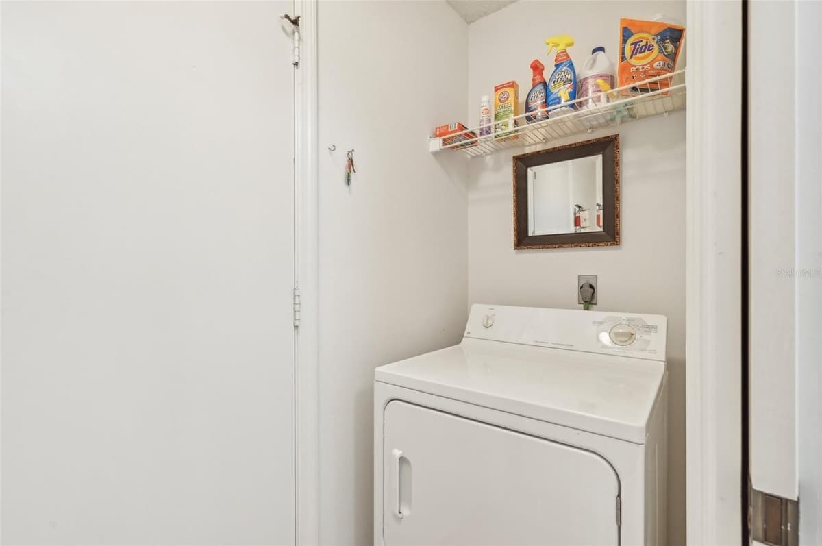 2315 NEW ORCHARD COURT — photo 27 of 57