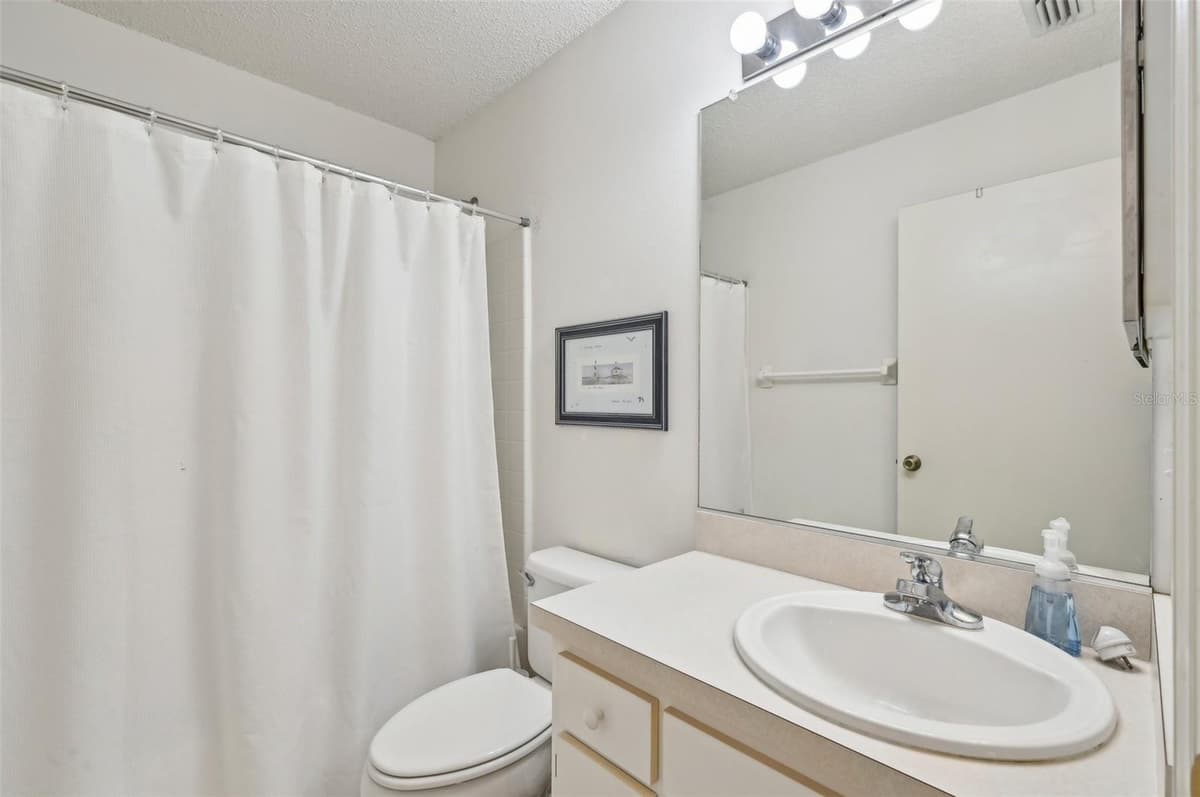 2315 NEW ORCHARD COURT — photo 19 of 57