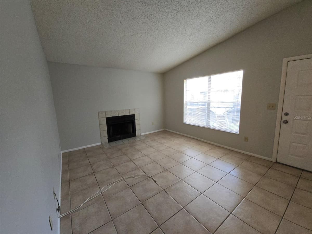 4031 TUMBLE WOOD TRAIL — photo 4 of 22