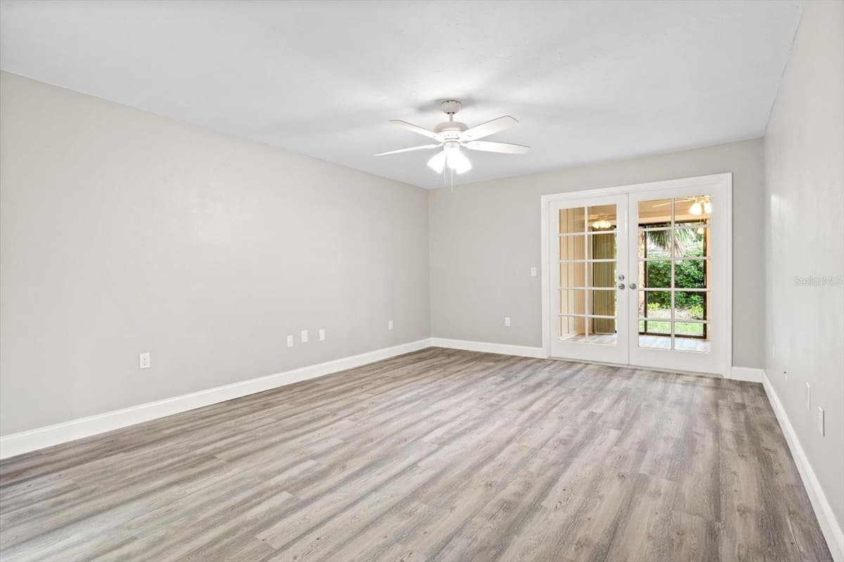 6401 PELICAN DRIVE — photo 10 of 30