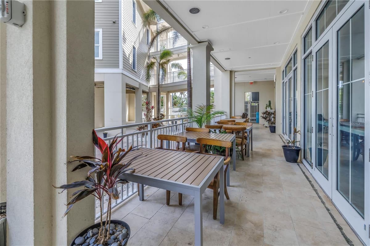 5325 MARINA DRIVE — photo 41 of 60