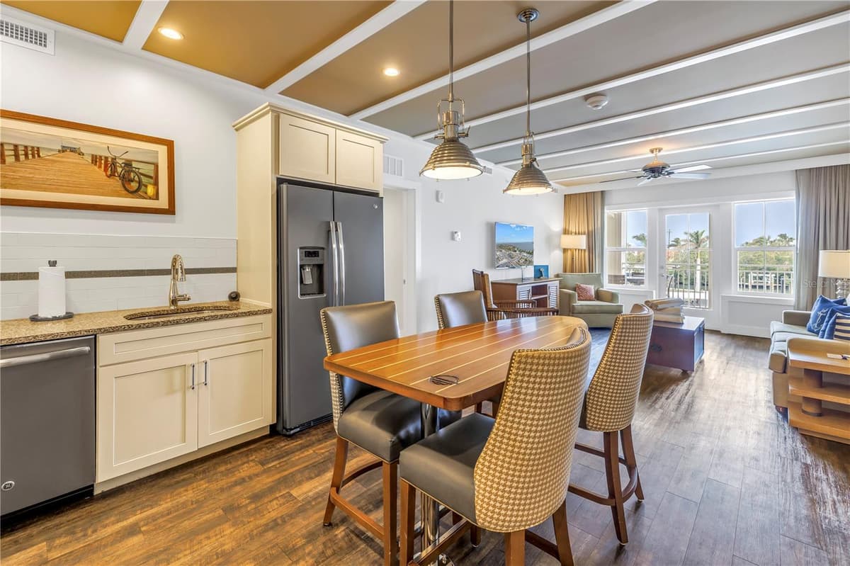 5325 MARINA DRIVE — photo 10 of 60