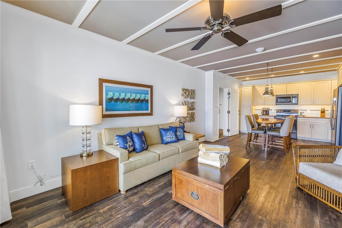 5325 MARINA DRIVE — photo 19 of 60