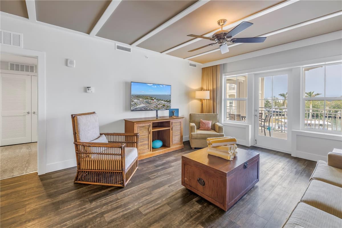 5325 MARINA DRIVE — photo 17 of 60