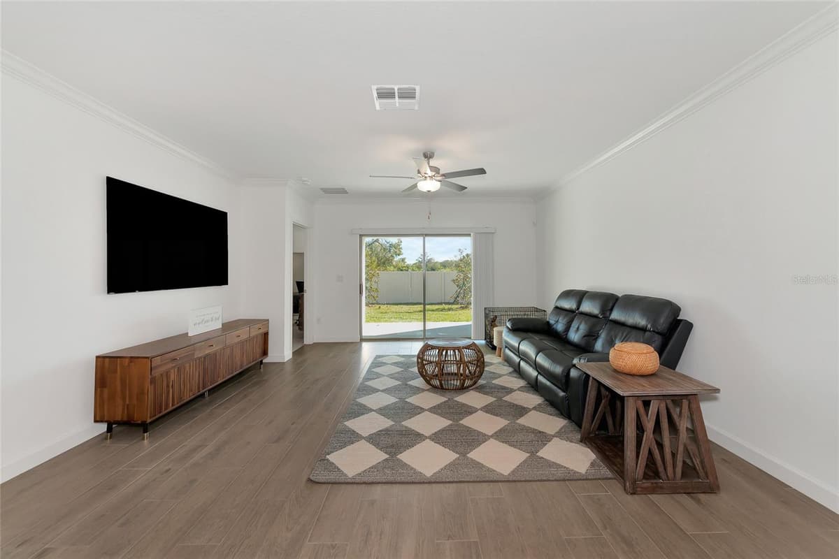 17322 HOLLY WELL AVENUE — photo 3 of 64