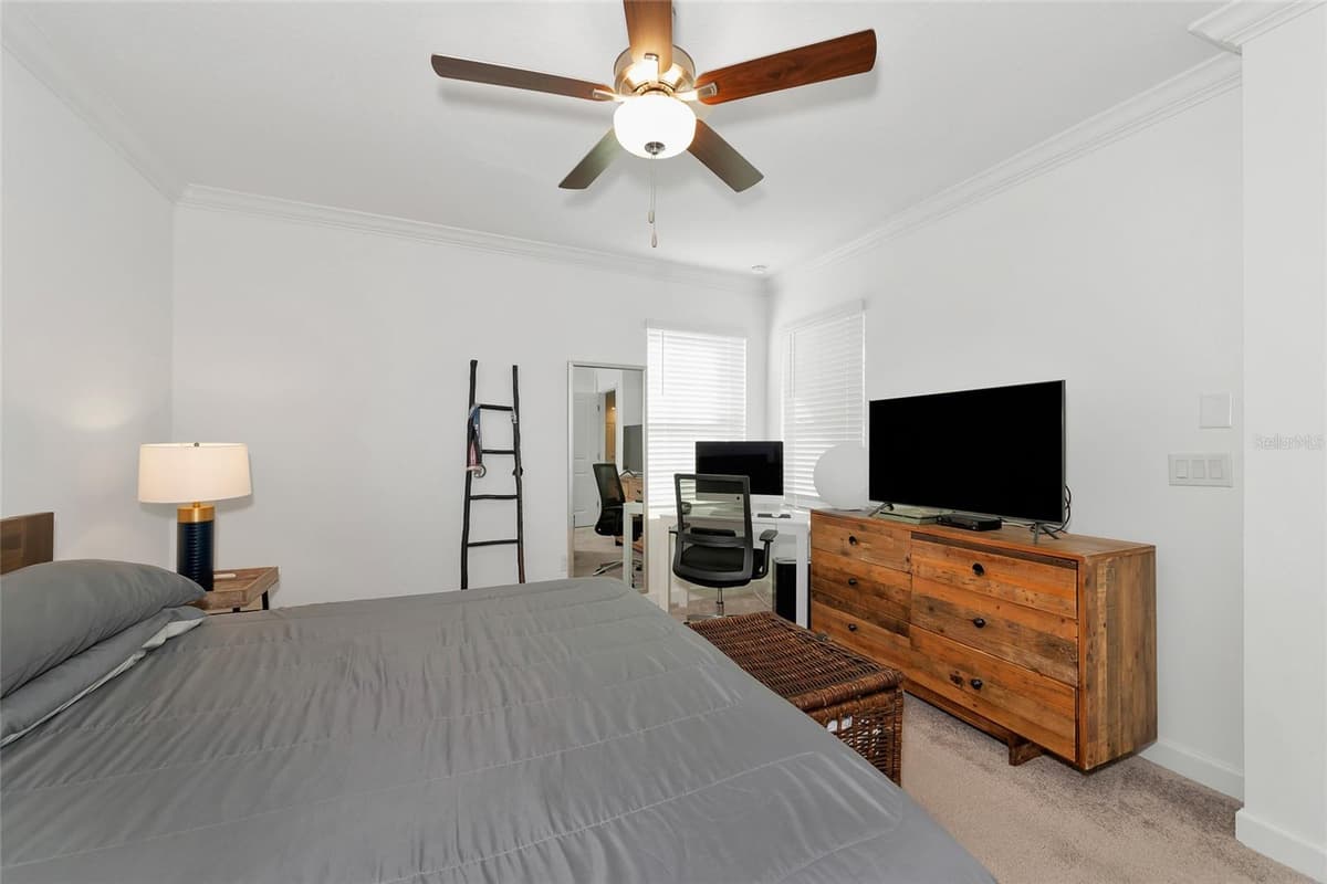 17322 HOLLY WELL AVENUE — photo 18 of 64