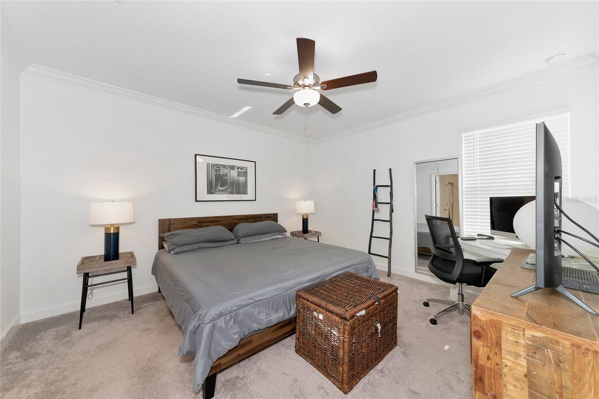 17322 HOLLY WELL AVENUE — photo 16 of 64