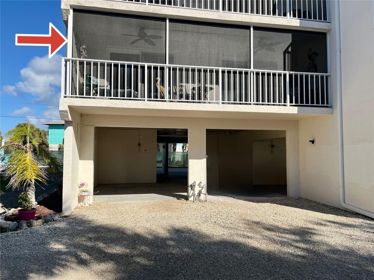 5031 BEACH ROAD — photo 4 of 41