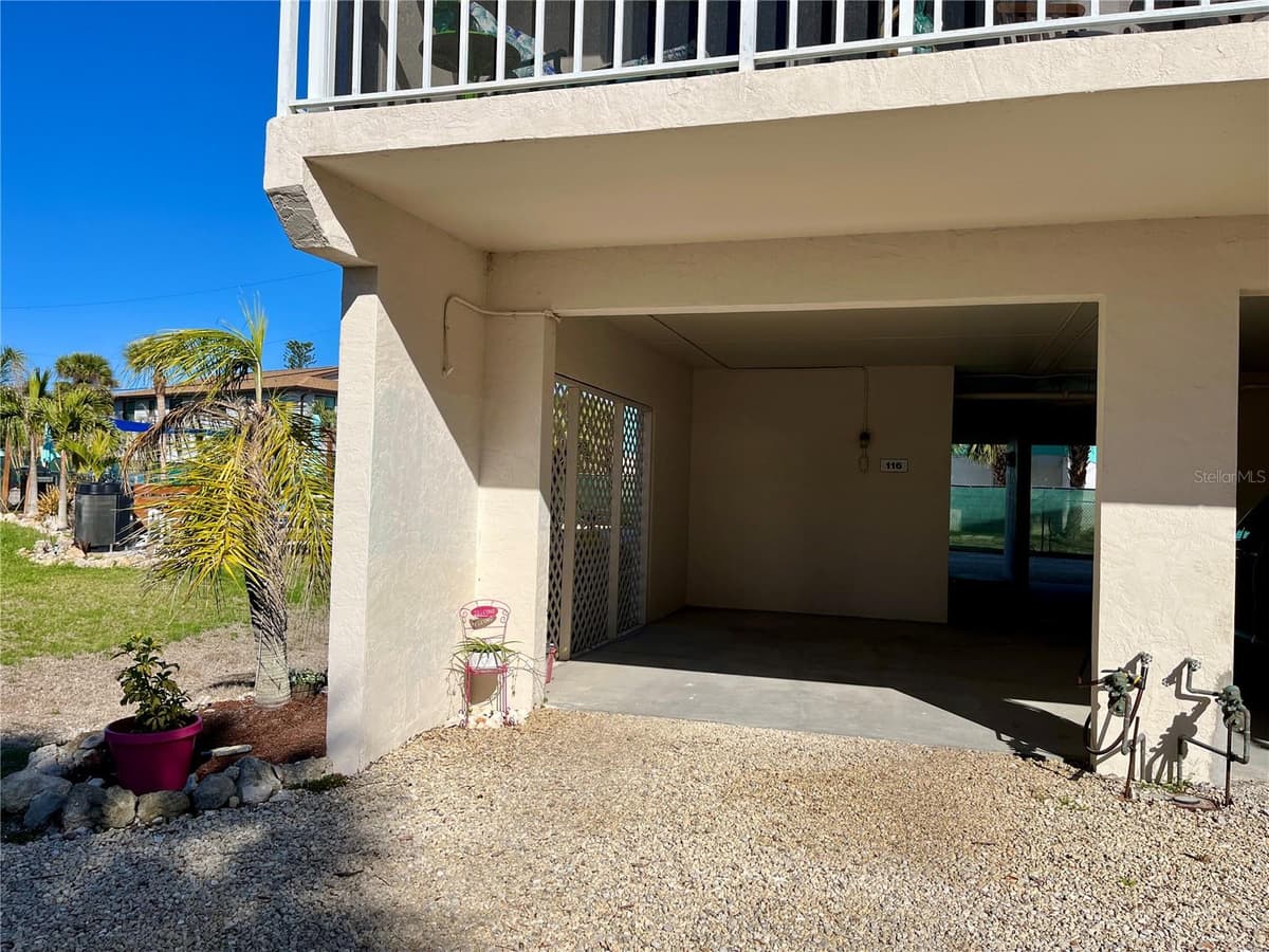 5031 BEACH ROAD — photo 35 of 41