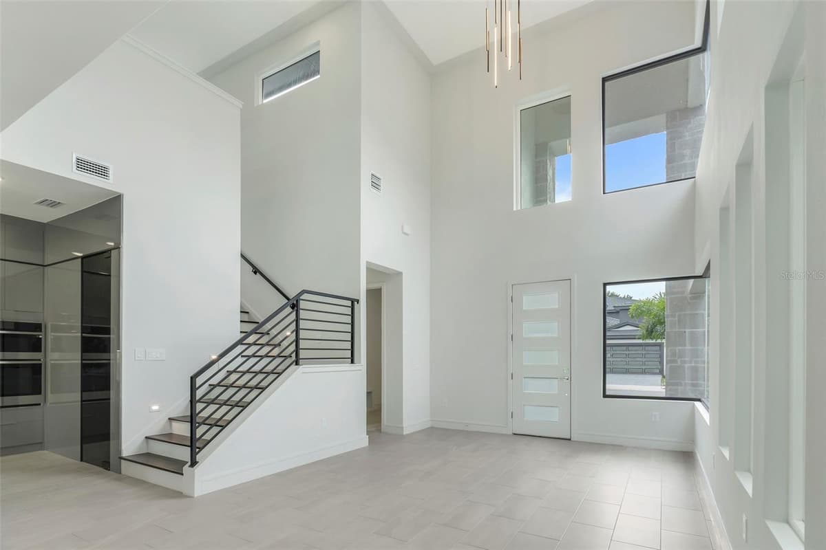 3015 KENSINGTON AVENUE — photo 11 of 35