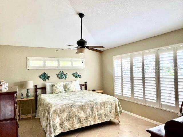 3893 CAPE COLE BOULEVARD — photo 26 of 64