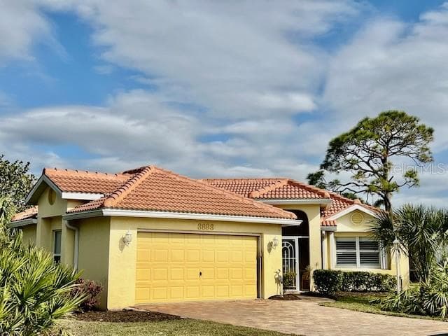 3893 CAPE COLE BOULEVARD — photo 2 of 64