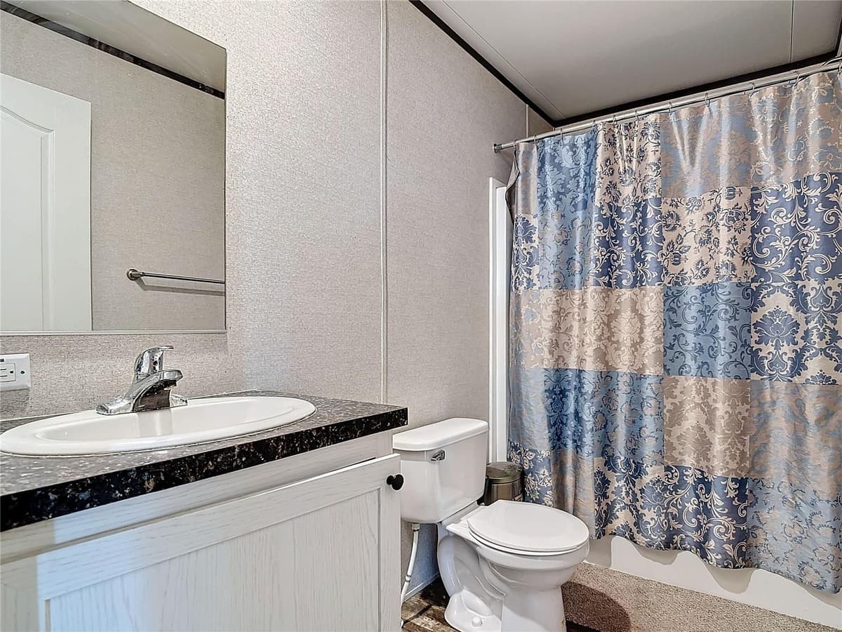 8325 STRASSE BOULEVARD — photo 46 of 57