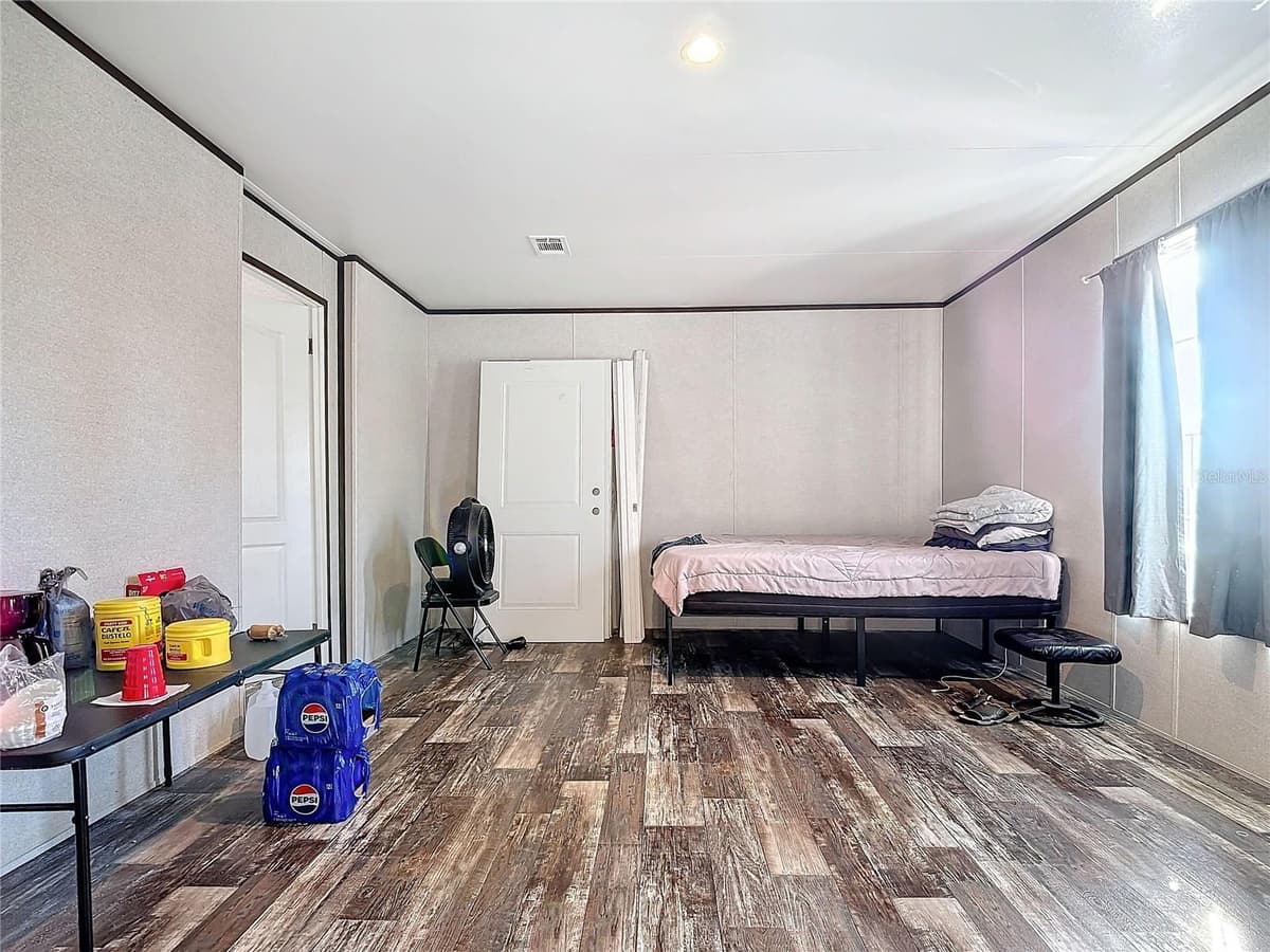 8325 STRASSE BOULEVARD — photo 48 of 57