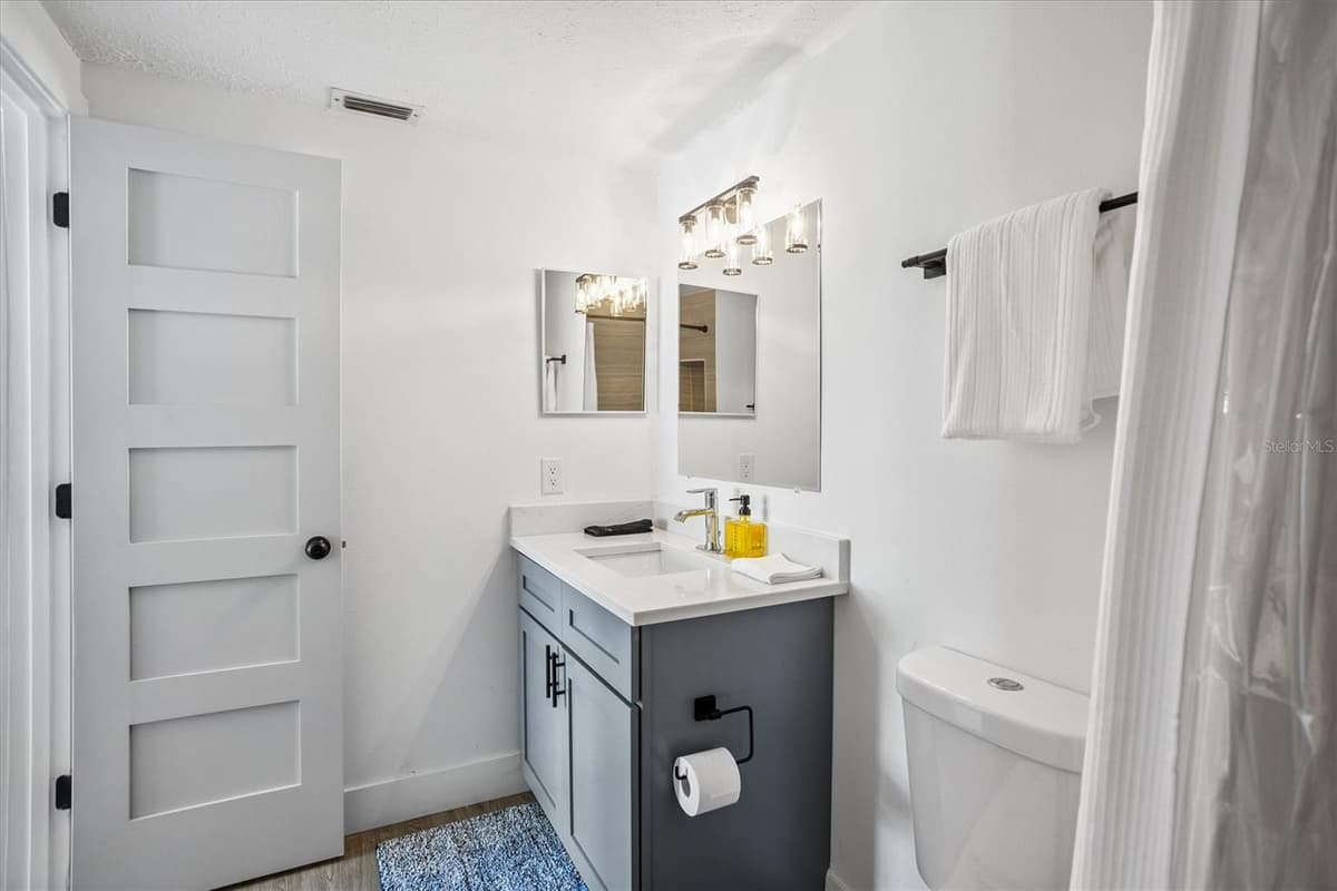 4712 STONEPOINTE PLACE — photo 30 of 37
