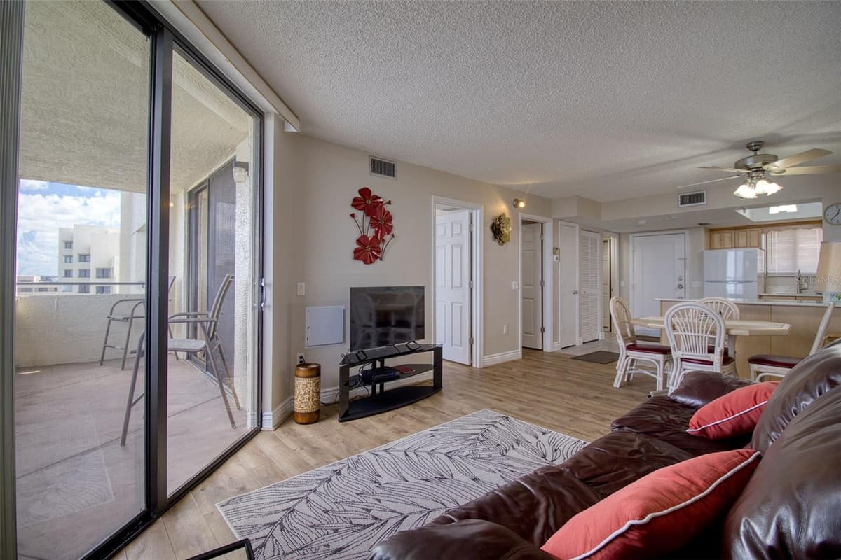 5915 SEA RANCH DRIVE — photo 30 of 66