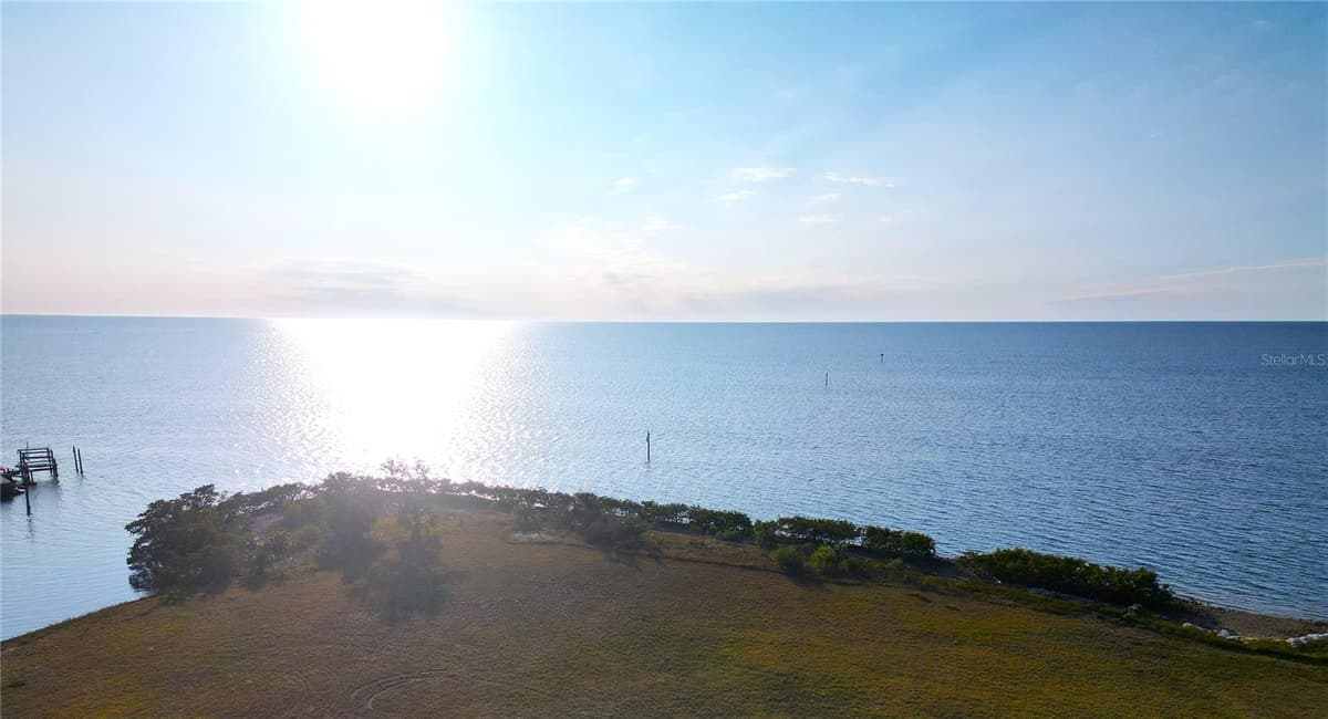 5915 SEA RANCH DRIVE — photo 4 of 66
