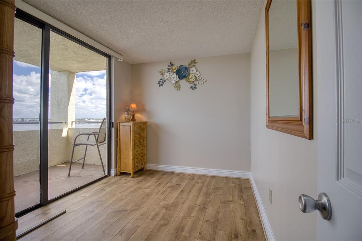 5915 SEA RANCH DRIVE — photo 36 of 66