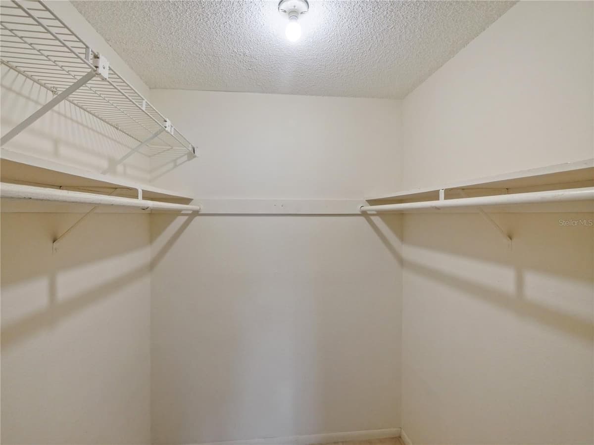 127 SPRINGWOOD CIRCLE — photo 10 of 20
