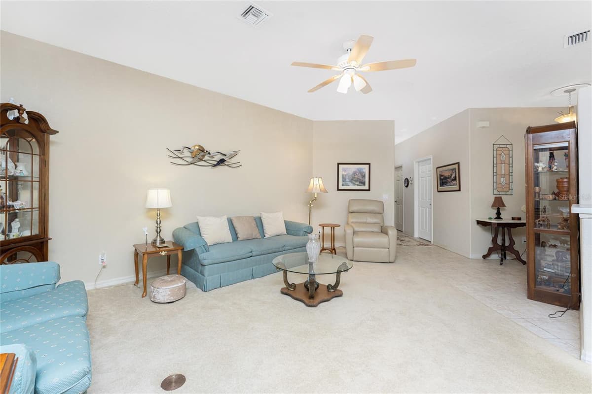 10214 WINDSONG RD — photo 9 of 67