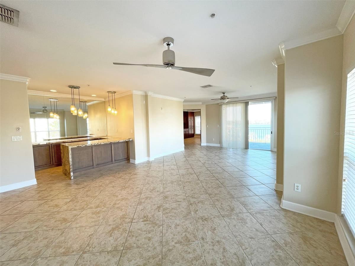 7580 TOSCANA BOULEVARD — photo 2 of 43