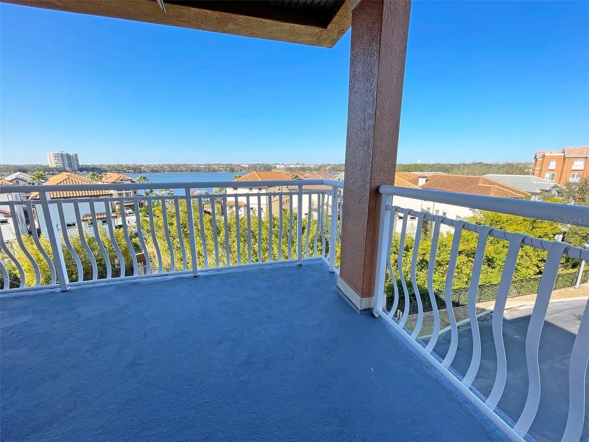 7580 TOSCANA BOULEVARD — photo 5 of 43