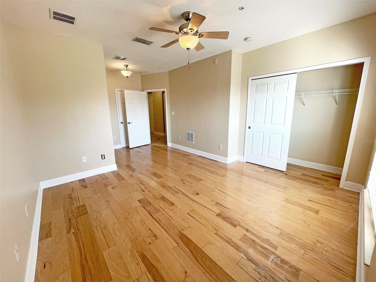 7580 TOSCANA BOULEVARD — photo 19 of 43