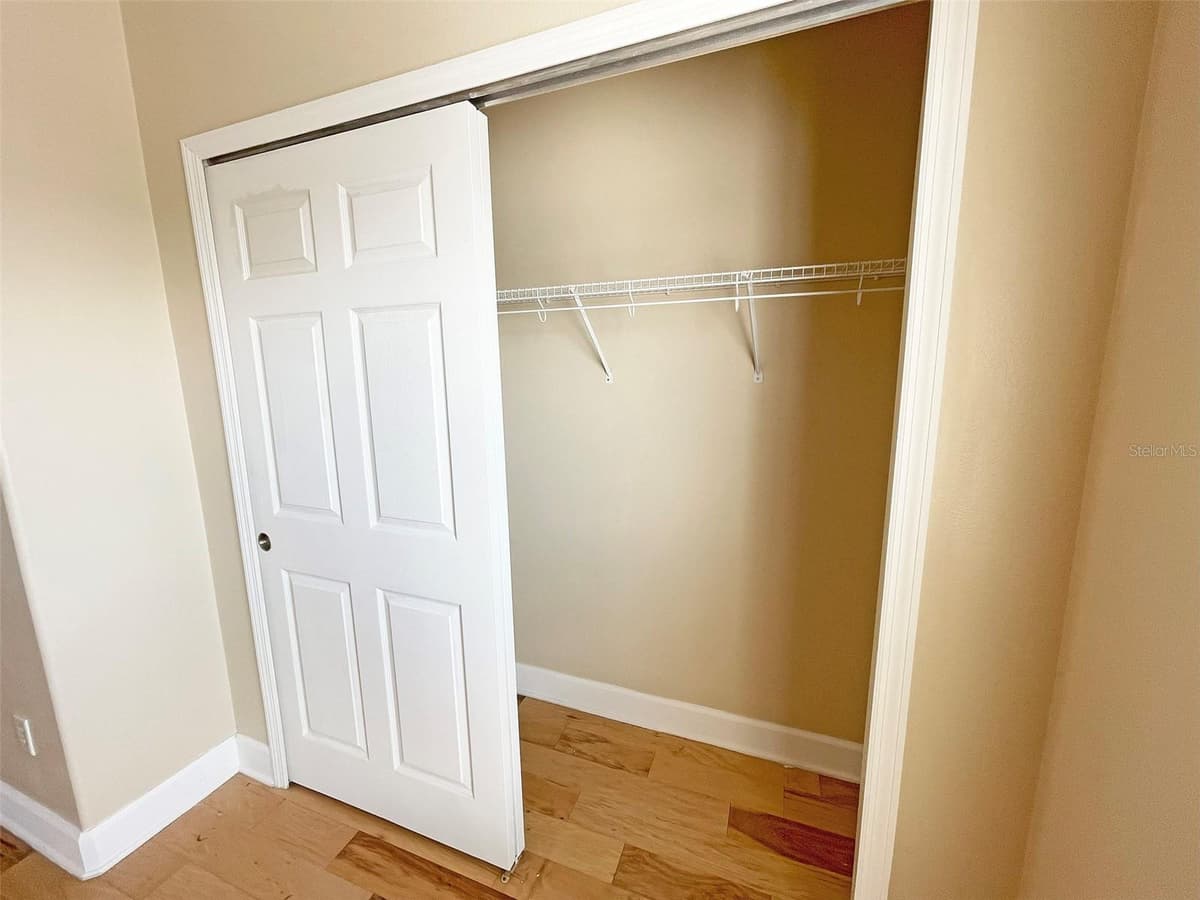 7580 TOSCANA BOULEVARD — photo 18 of 43