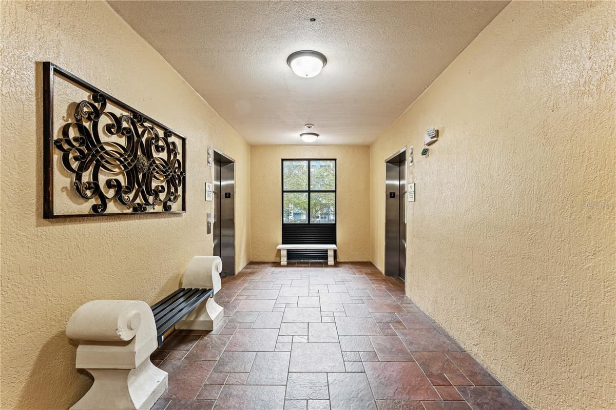 12544 FLORIDAYS RESORT DRIVE — photo 7 of 39