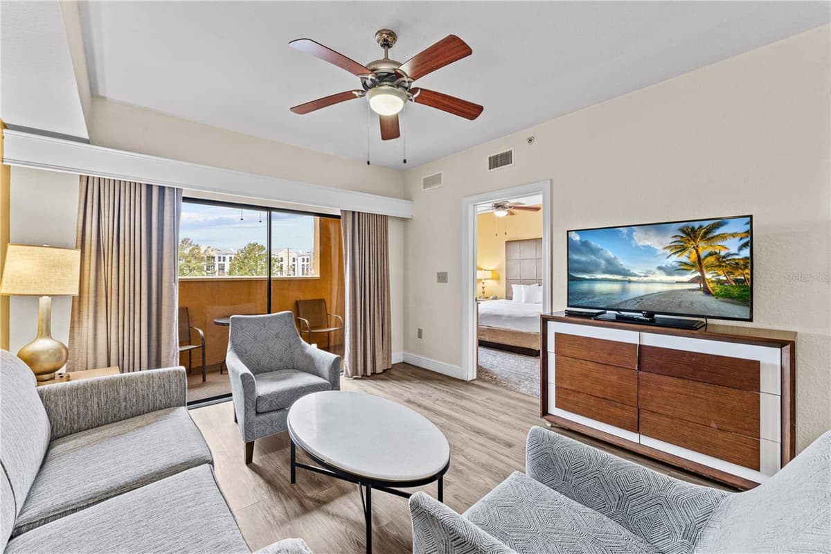 12544 FLORIDAYS RESORT DRIVE — photo 15 of 39