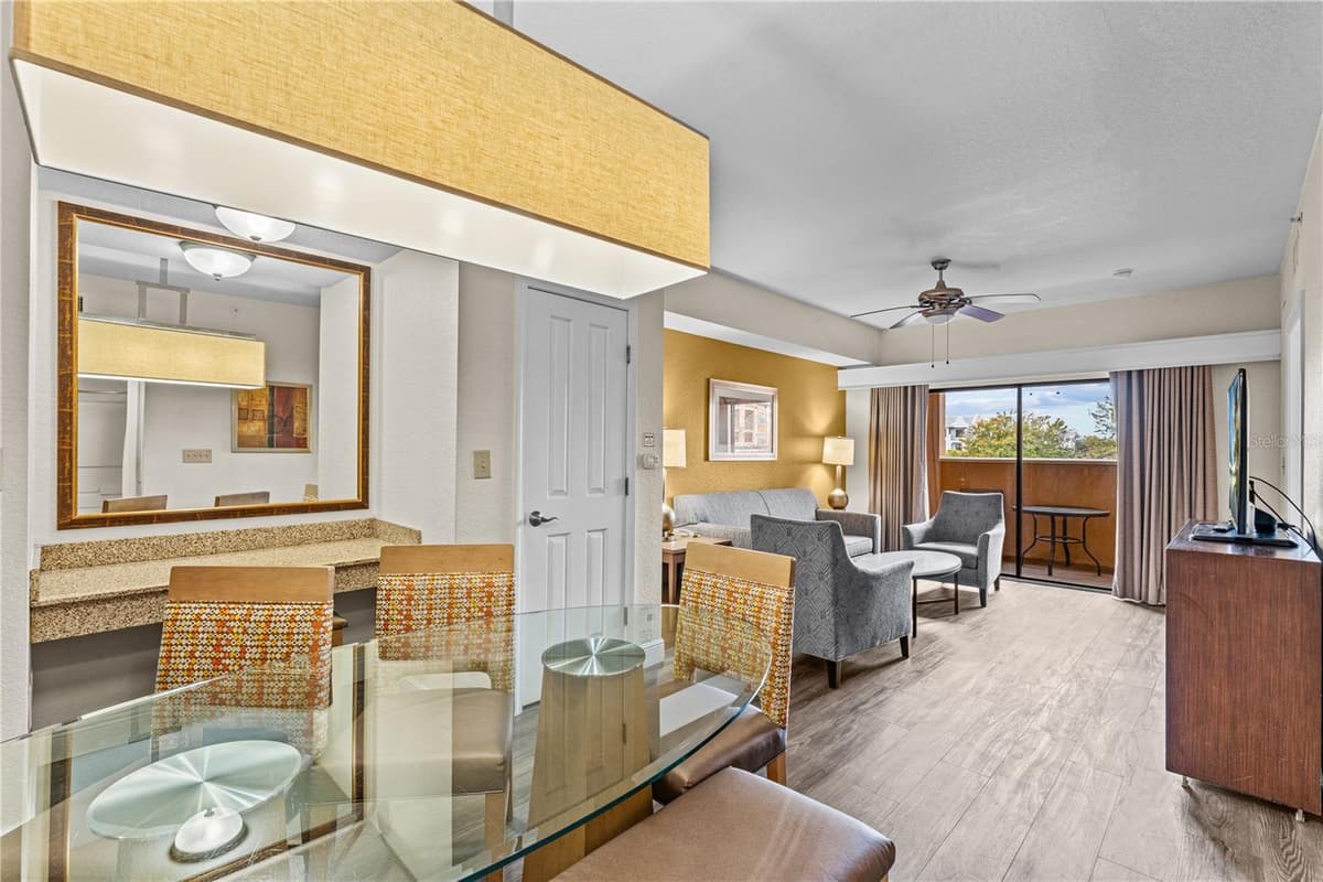 12544 FLORIDAYS RESORT DRIVE — photo 13 of 39