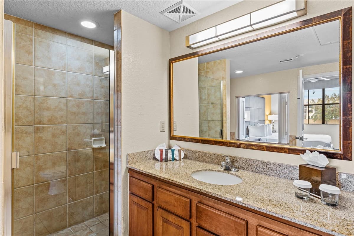 12544 FLORIDAYS RESORT DRIVE — photo 22 of 39