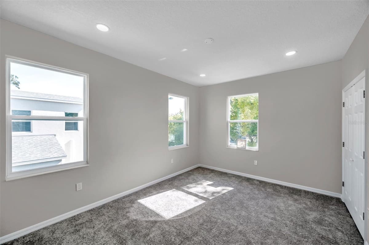 5742 MEADOWLANE STREET — photo 17 of 88
