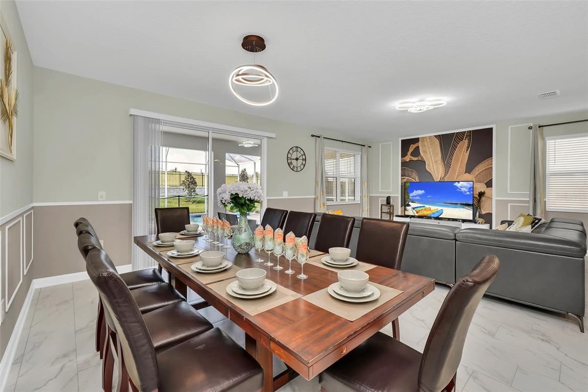 9194 SOMMERSET HILLS DRIVE — photo 10 of 68