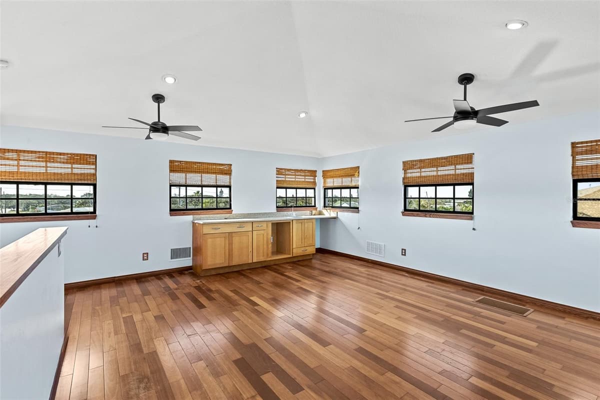 3726 ATLANTIC AVENUE — photo 41 of 62