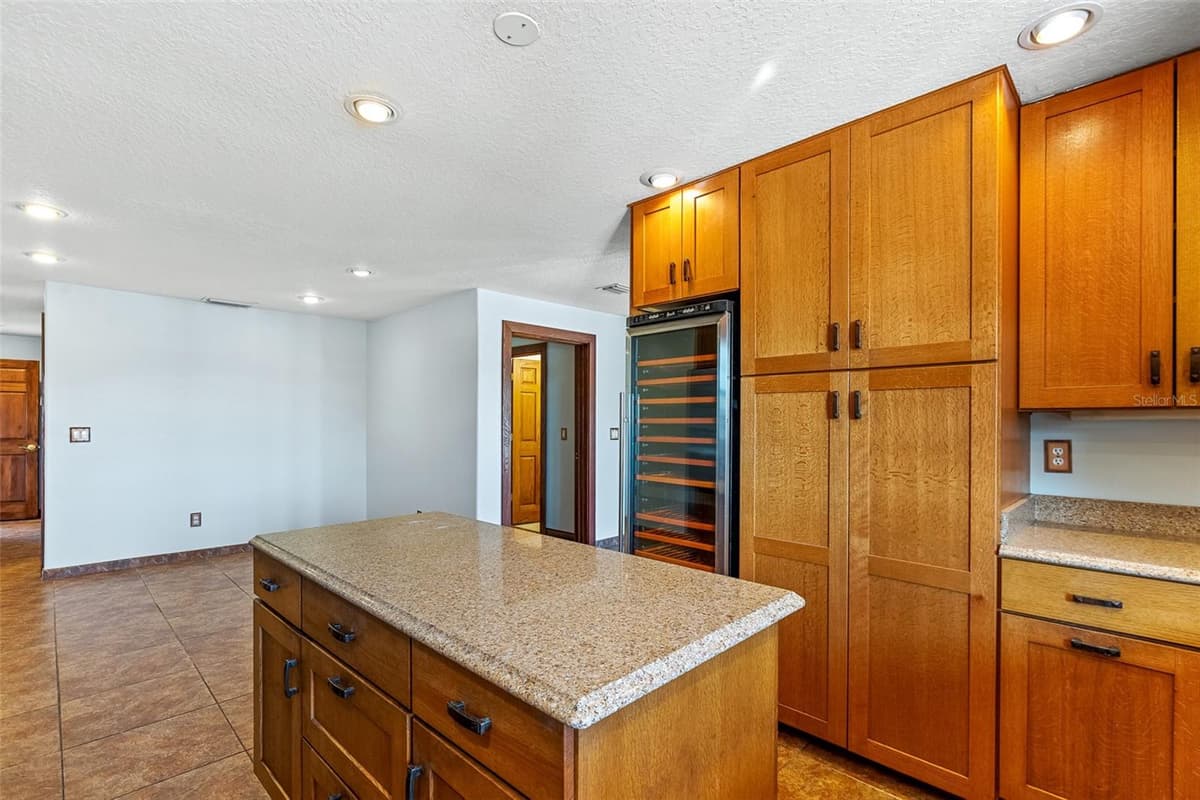 3726 ATLANTIC AVENUE — photo 6 of 62