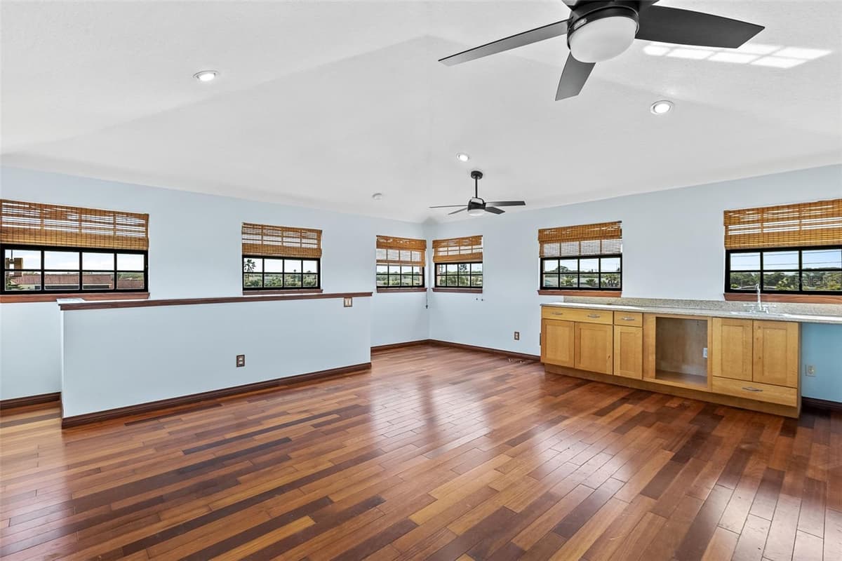 3726 ATLANTIC AVENUE — photo 40 of 62