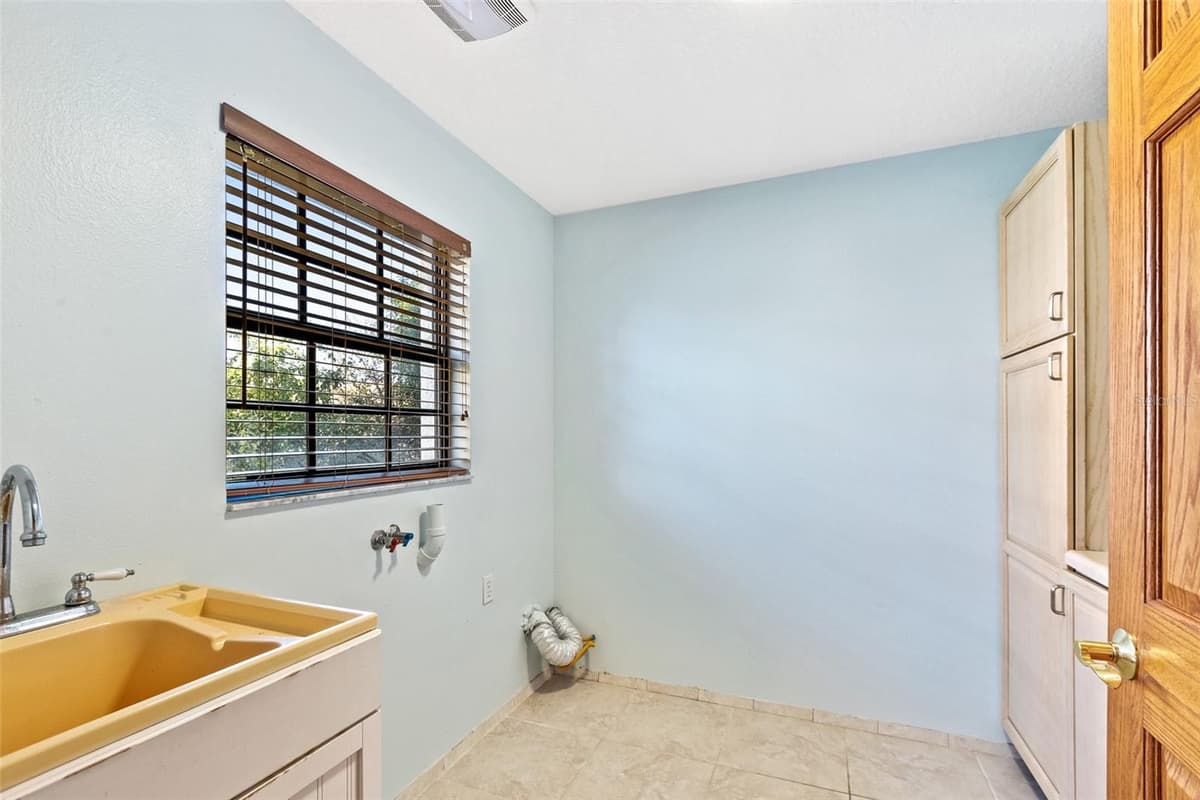 3726 ATLANTIC AVENUE — photo 43 of 62