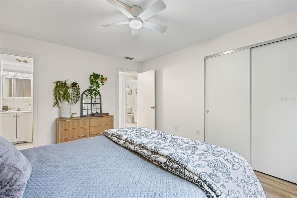 1853 RESTFUL DRIVE — photo 17 of 29
