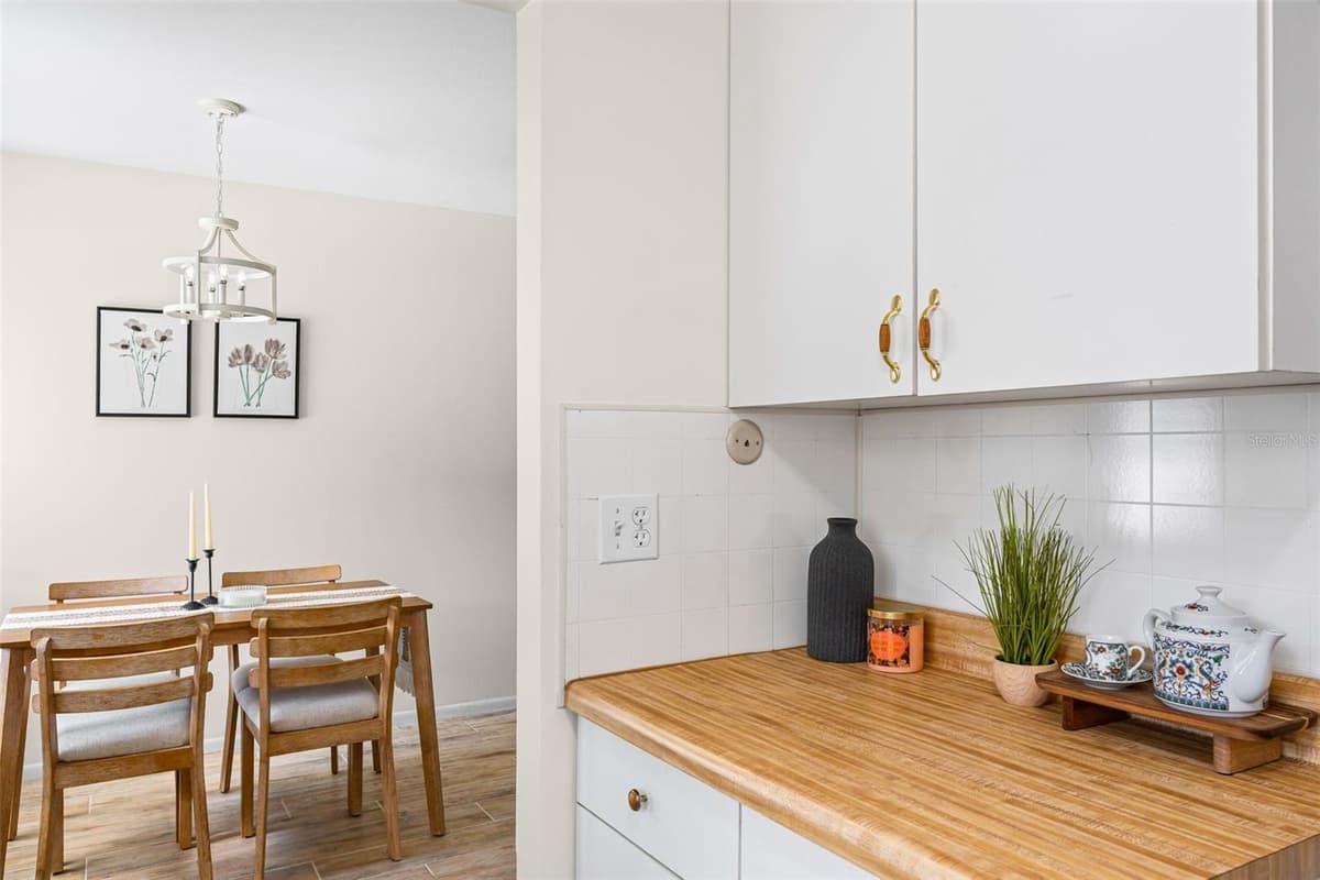 1853 RESTFUL DRIVE — photo 14 of 29