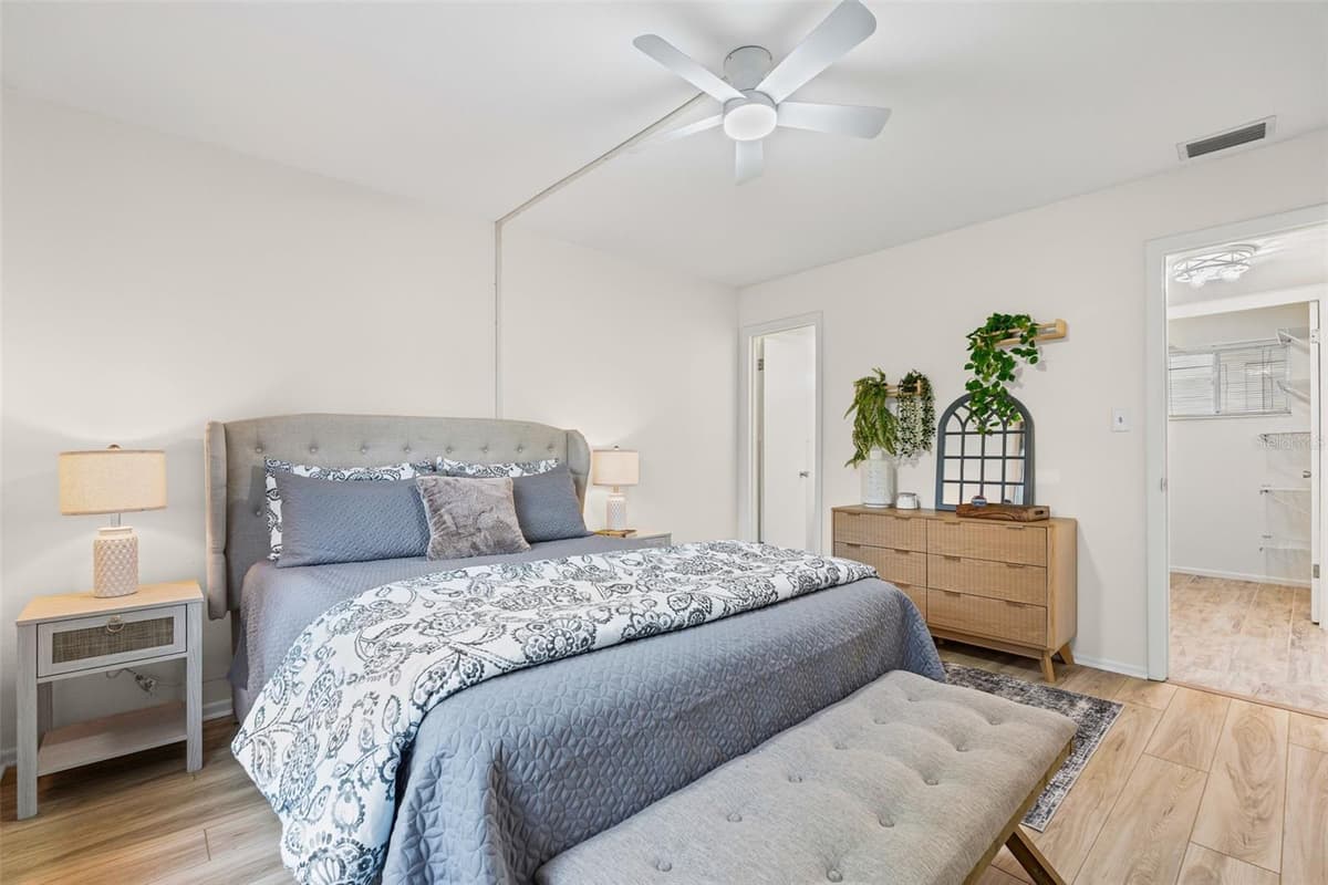 1853 RESTFUL DRIVE — photo 16 of 29