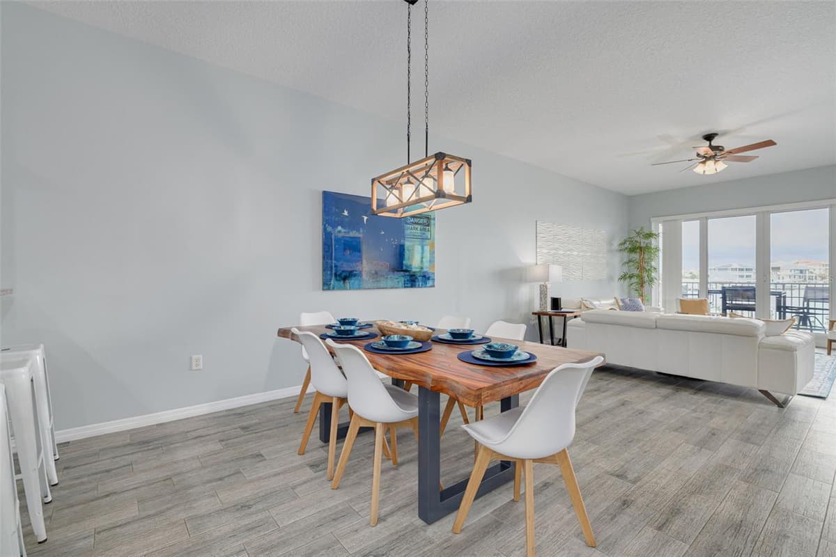 530 GULFVIEW BOULEVARD — photo 4 of 40