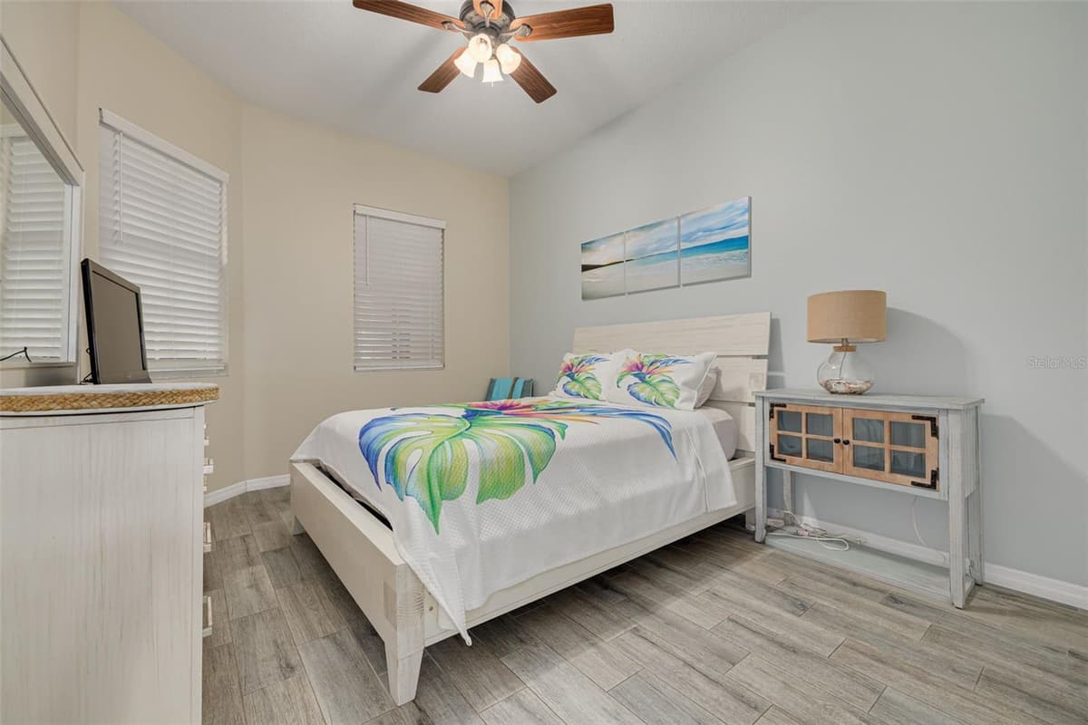 530 GULFVIEW BOULEVARD — photo 12 of 40