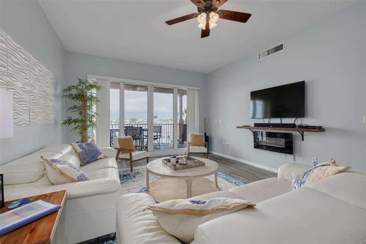 530 GULFVIEW BOULEVARD — photo 5 of 40