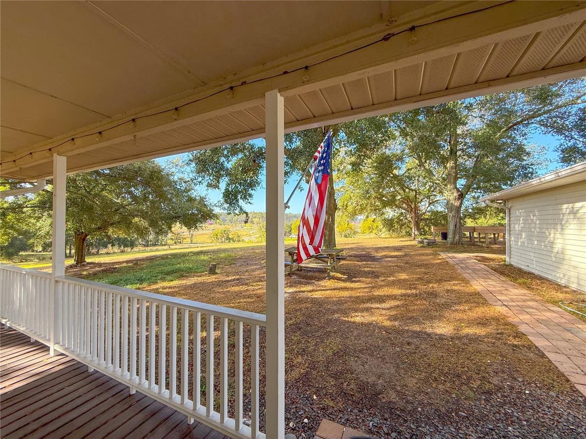 2827 SANCTUARY LANE — photo 8 of 59