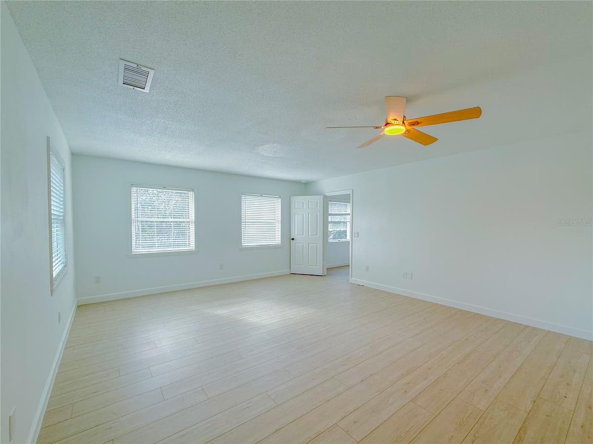 2827 SANCTUARY LANE — photo 44 of 59
