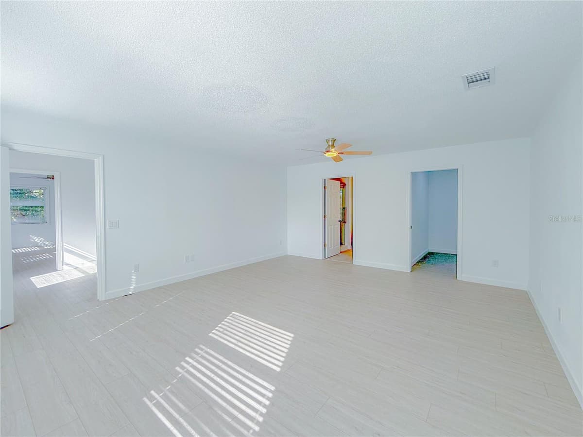 2827 SANCTUARY LANE — photo 41 of 59