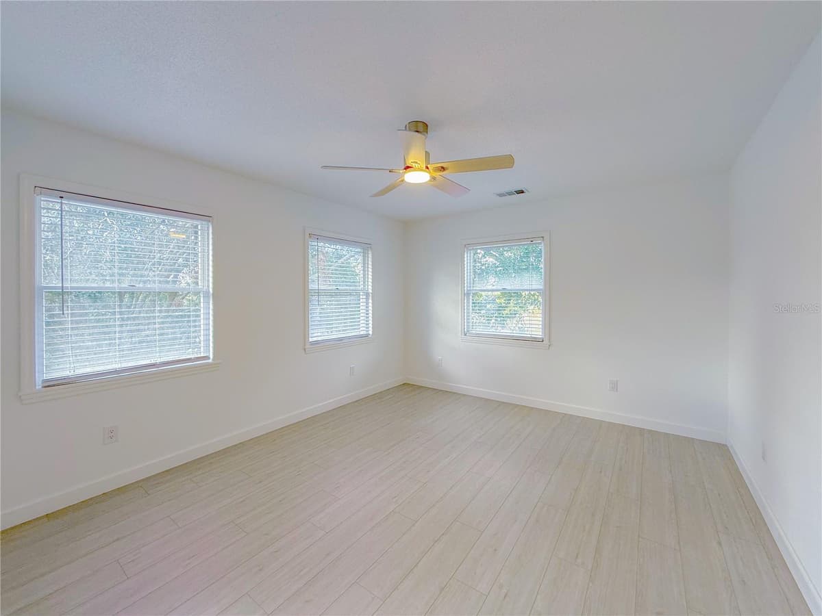 2827 SANCTUARY LANE — photo 39 of 59