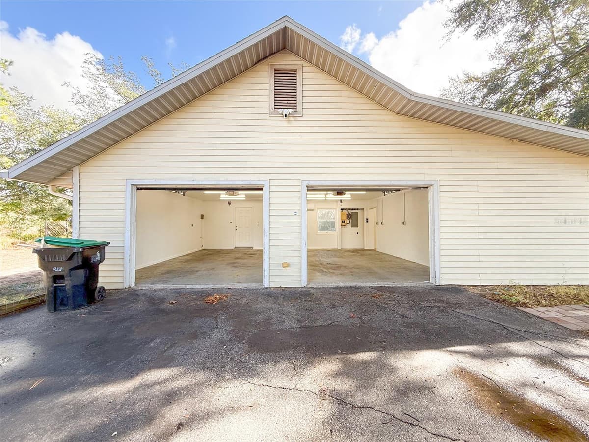 2827 SANCTUARY LANE — photo 54 of 59